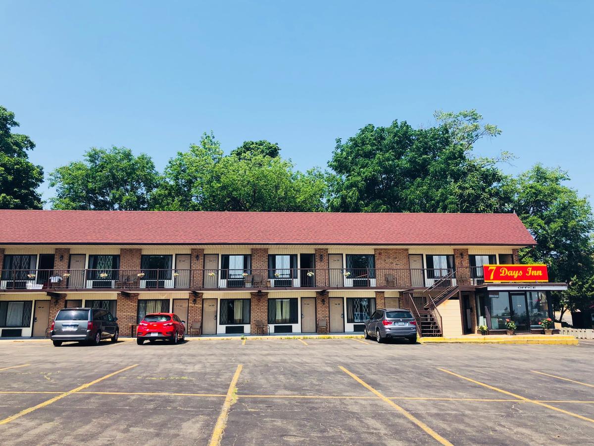 7 Days Inn Niagara Falls Exterior photo